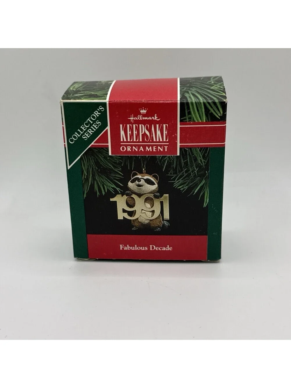 Fabulous Decade 1991 Hallmark Keepsake Ornament Collector's Series Raccoon W/box